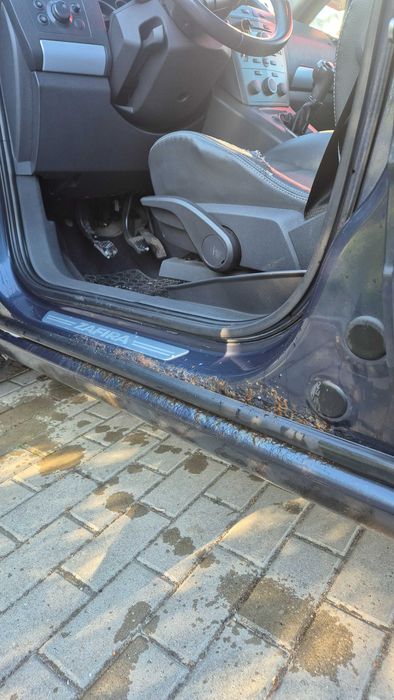 Sprzedam auto Opel Zafira