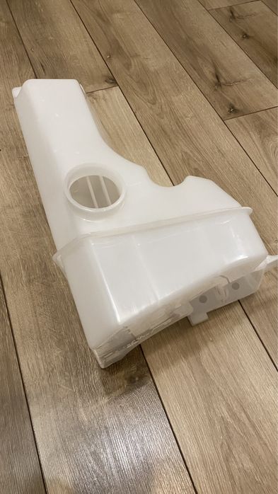 Бачок омывателя Омивача Ml163 w163 ml320