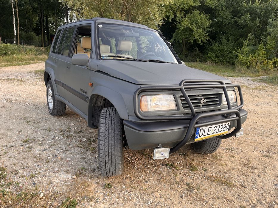 Suzuki Vitara 1,6 16v , bdb stan .