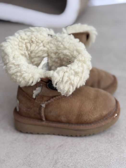 Угги 23.5 розмір