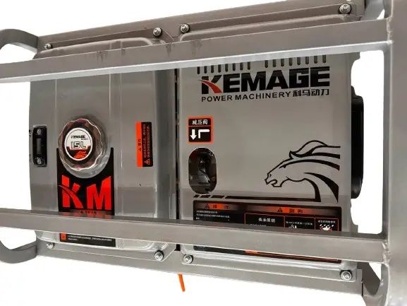 Генератор дизельный KEMAGE KM-10000 7.5/8.0кВА 220/380V
