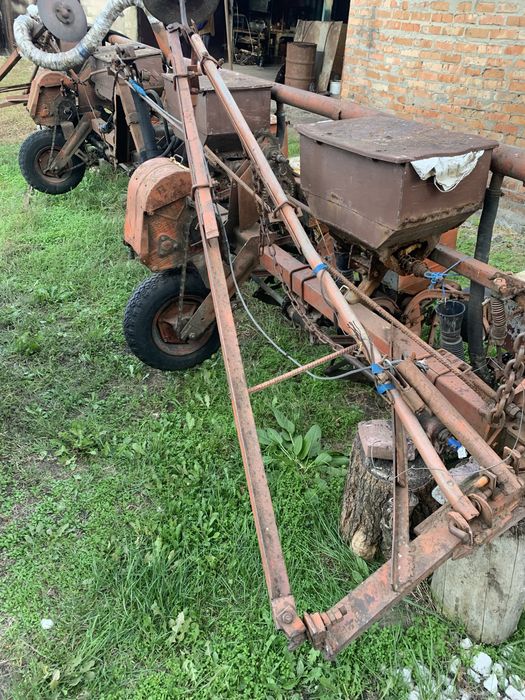 Продам мтз 80 з навісним