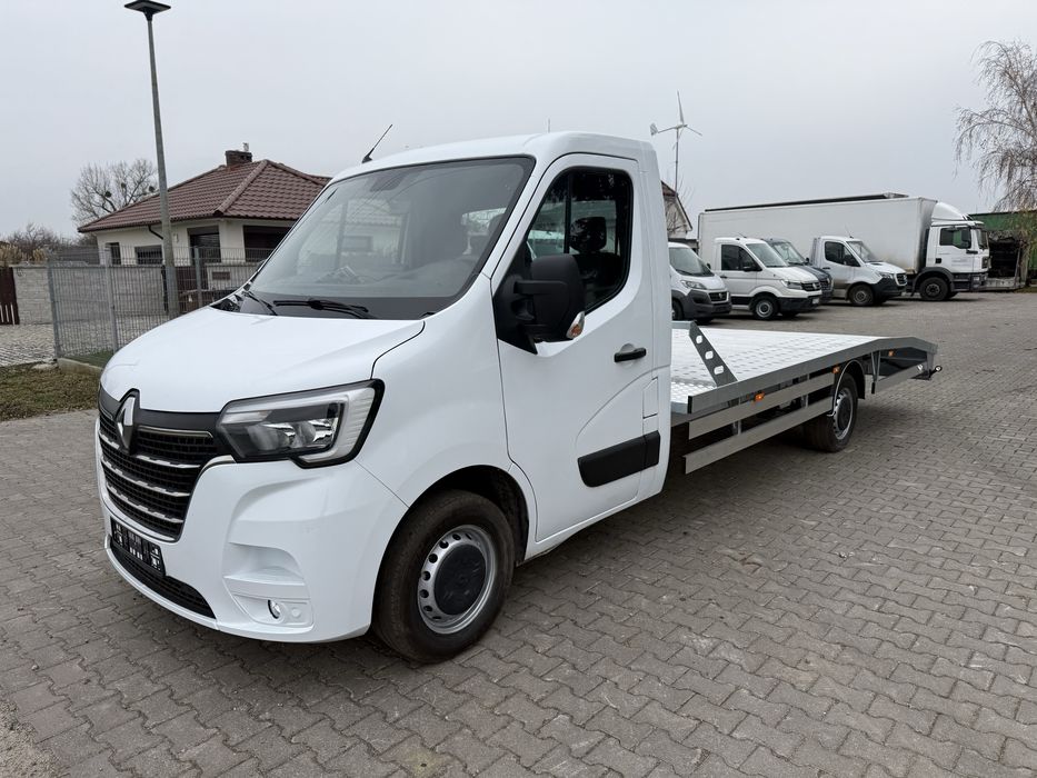 Renault Master autolaweta zarejestrowana