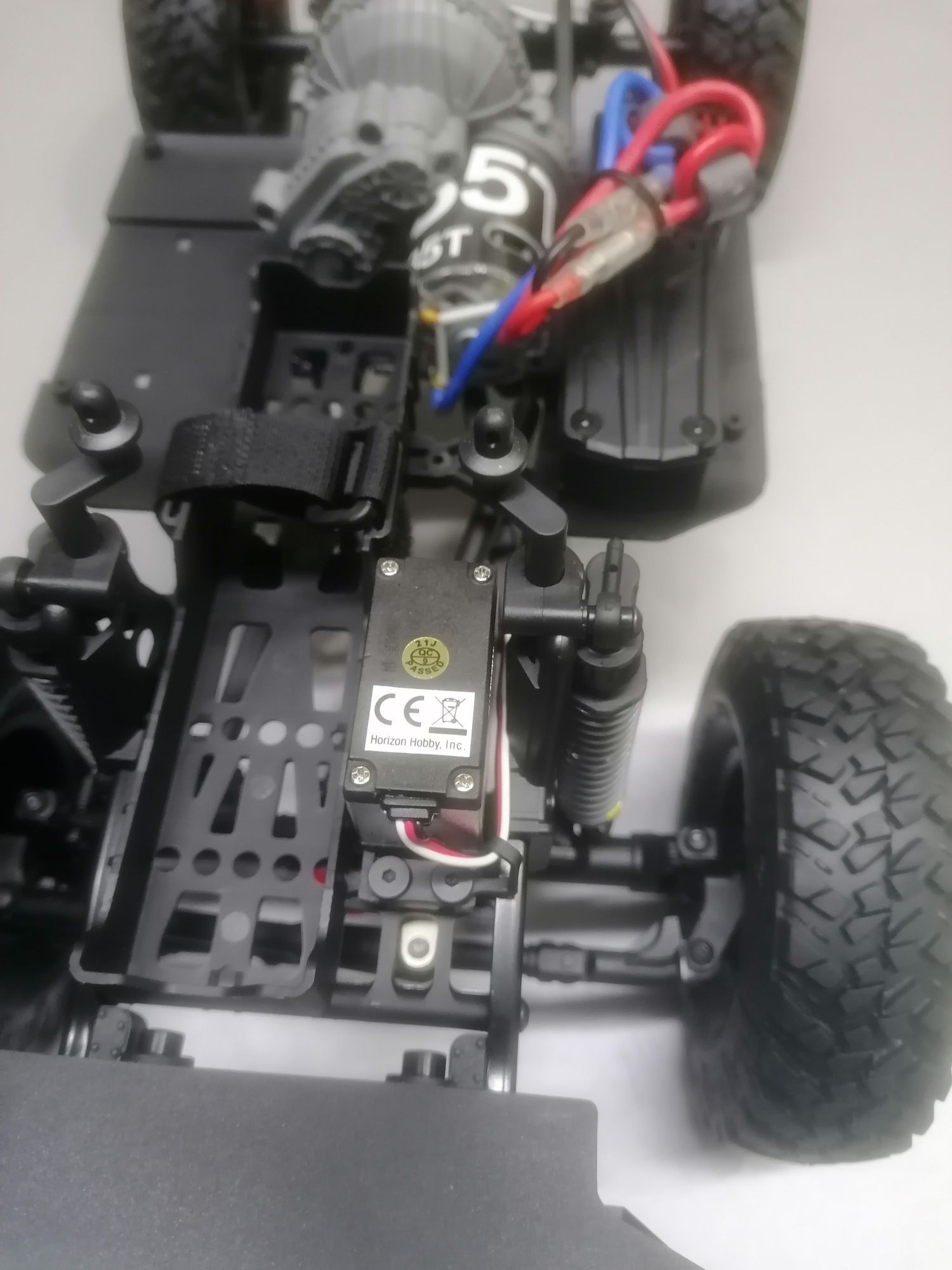 Novo axial scx10 2 deadbolt