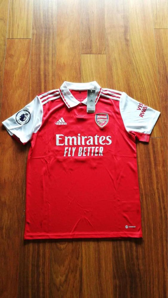 Camisola Arsenal (Bergkamp 10)