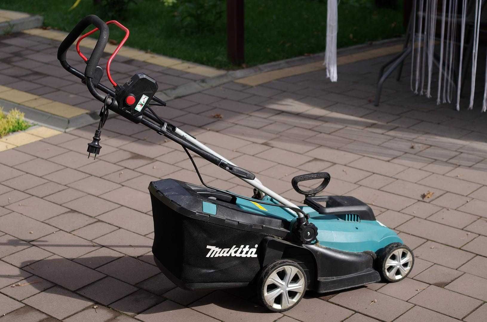 Makita ELM3320 – електрична газонокосарка 220 V, робоча