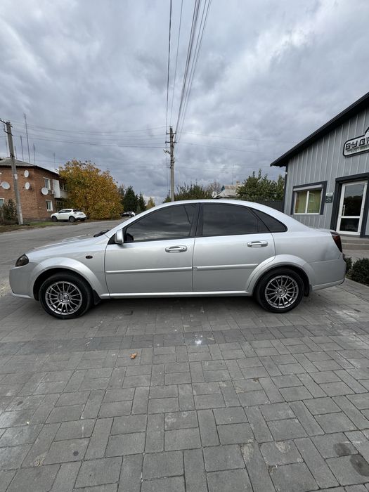 Chevrolet lacetti (Daewoo Gentra) 2014 рік, газ/бензин