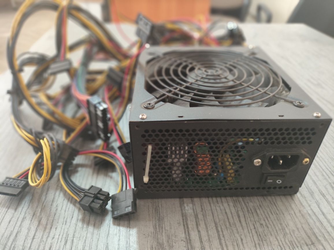 Блок живлення  Vinga 1850W  блок питания VPS-1850