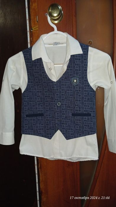 Продам костюм 6 років