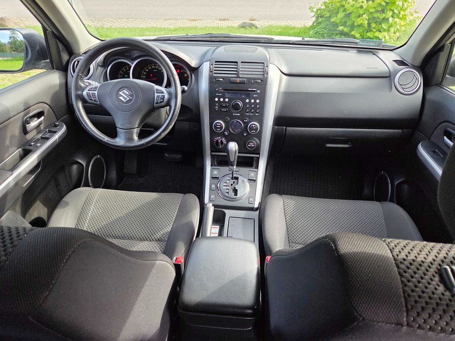 Suzuki Grand Vitara 2.4 benzyna automat
