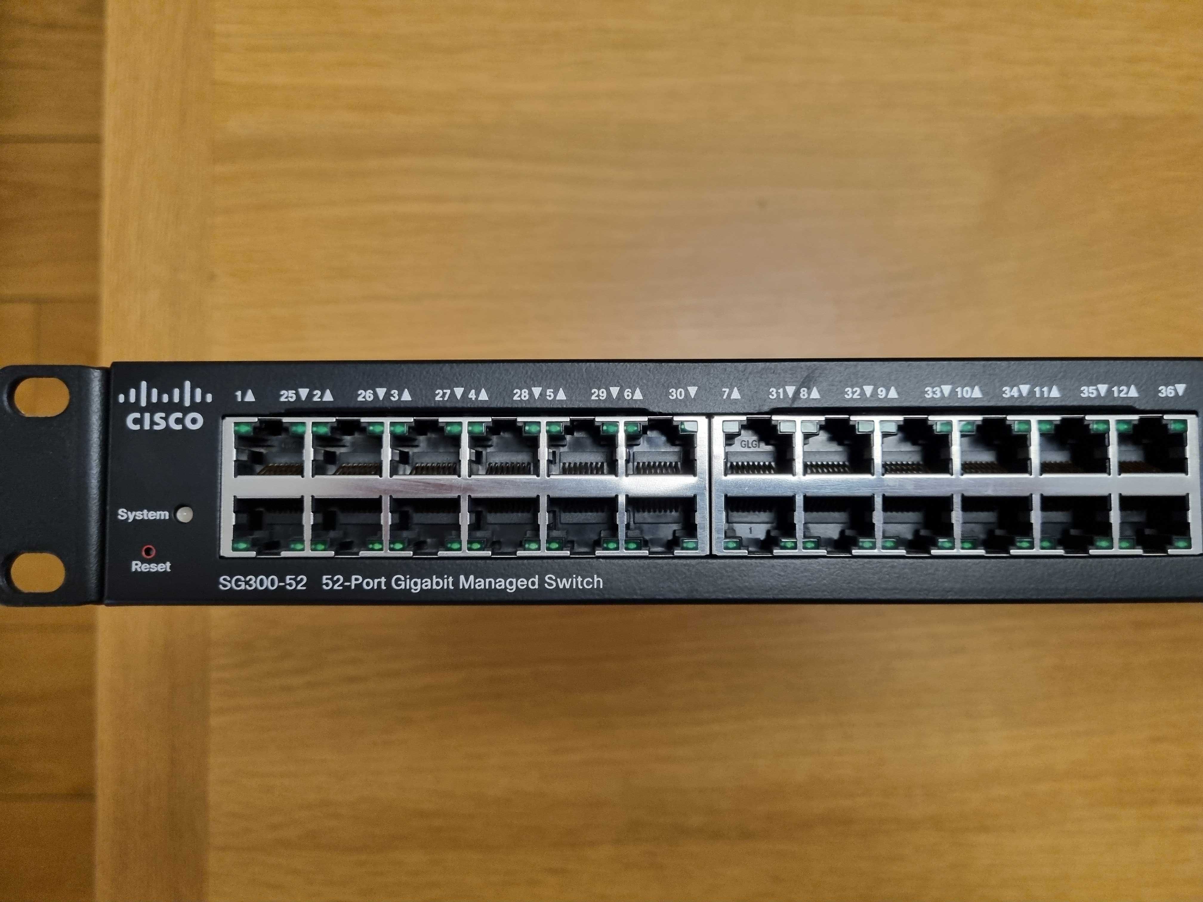 Switch Cisco SG300-52-K9
