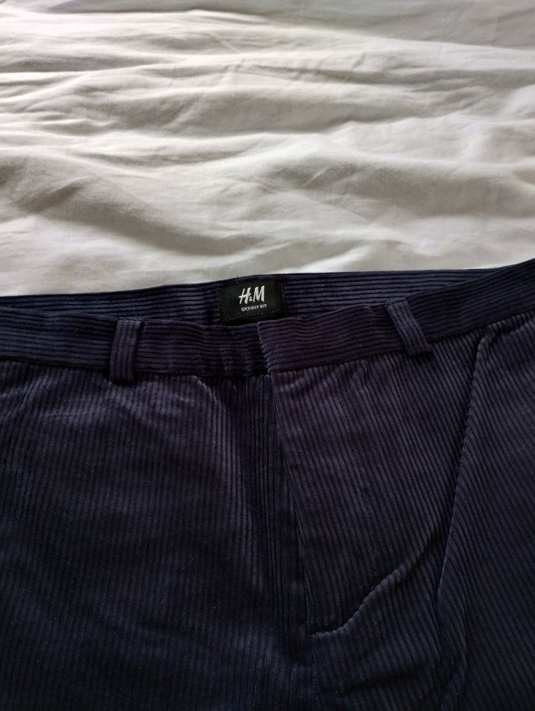 Spodnie chino H&M r. 46 S granatowe sztruksy skinny fit