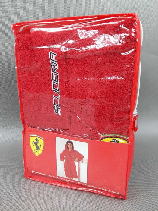 NOWY Szlafrok Ferrari płaszcz kąpielowy oryginalnie pakowany 128 cm