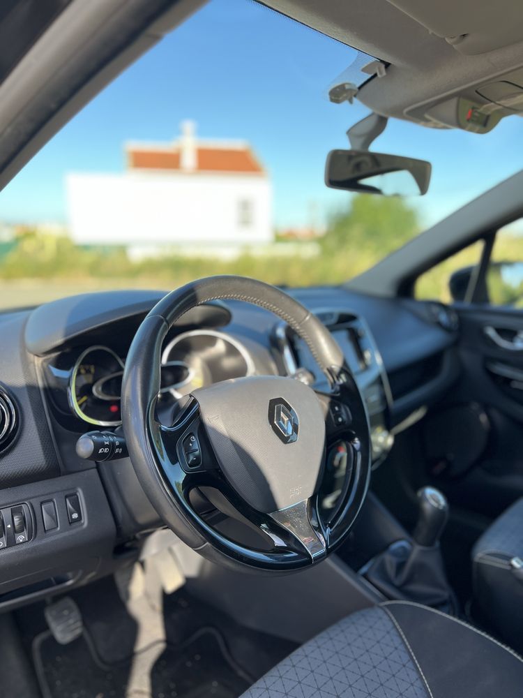 Renault clio tce 138€/mês