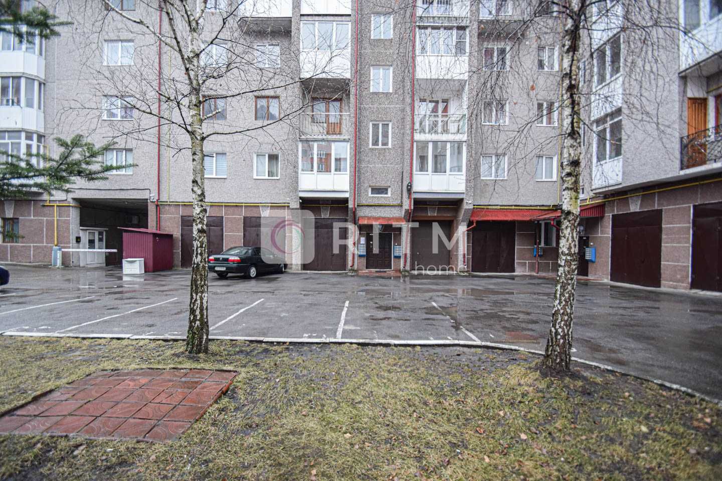 Продаж квартири на Котляревського 13 !