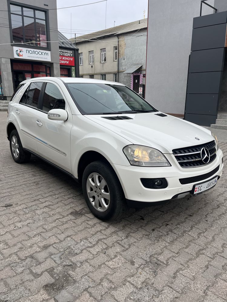 Продам Мерседес МЛ350