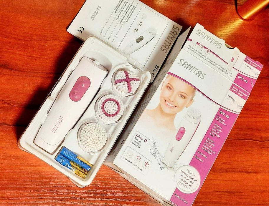 Щітка для чищення обличчя Sanitas SFC 40