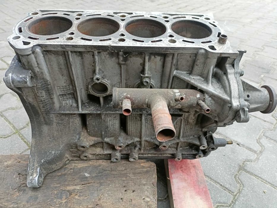 Blok silnika Suzuki Vitara 1.6 16v