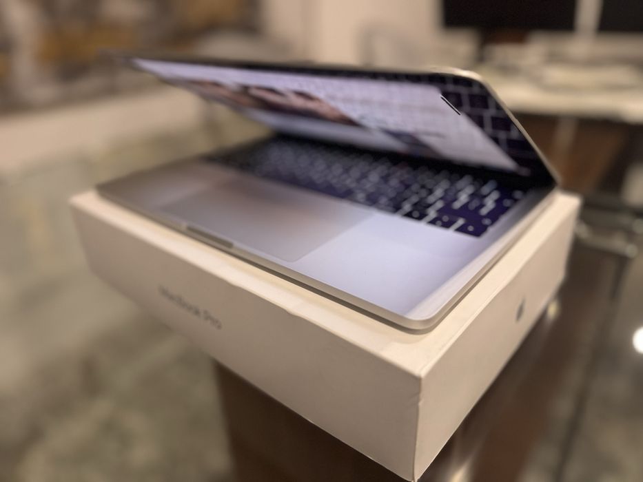 MacBook Pro 13, 2019 ( i7/16gb/512gb)