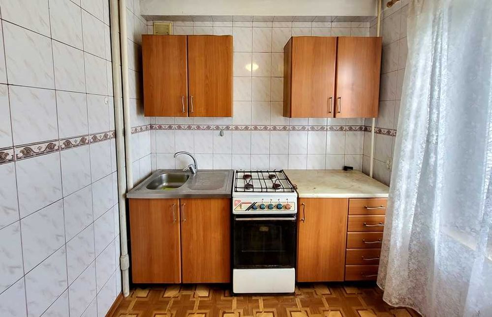 Продажа 2-х к.кв. ул. Казака Бабуры, д.18, ТРЕТИЙ ЭТАЖ.