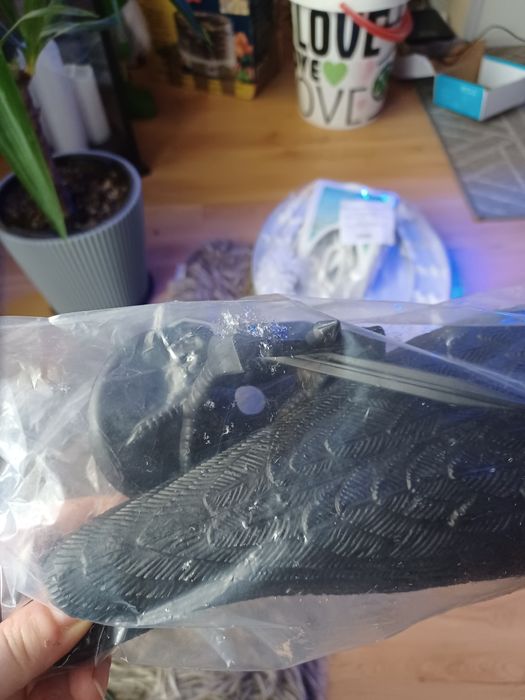 Wrona ozdoba na balkon