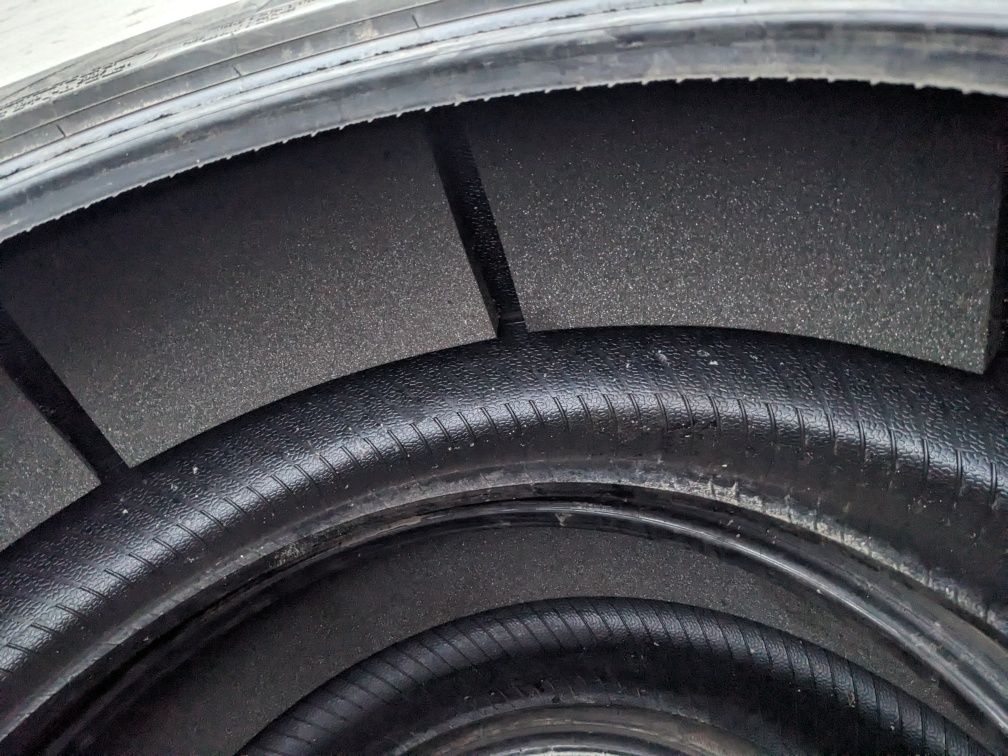275/45R21 Pirelli All seasons пара 2022 рік