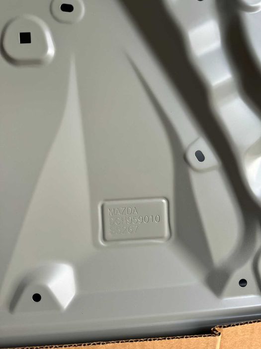 Двері передні ліві Mazda CX-30 нові оригінал
