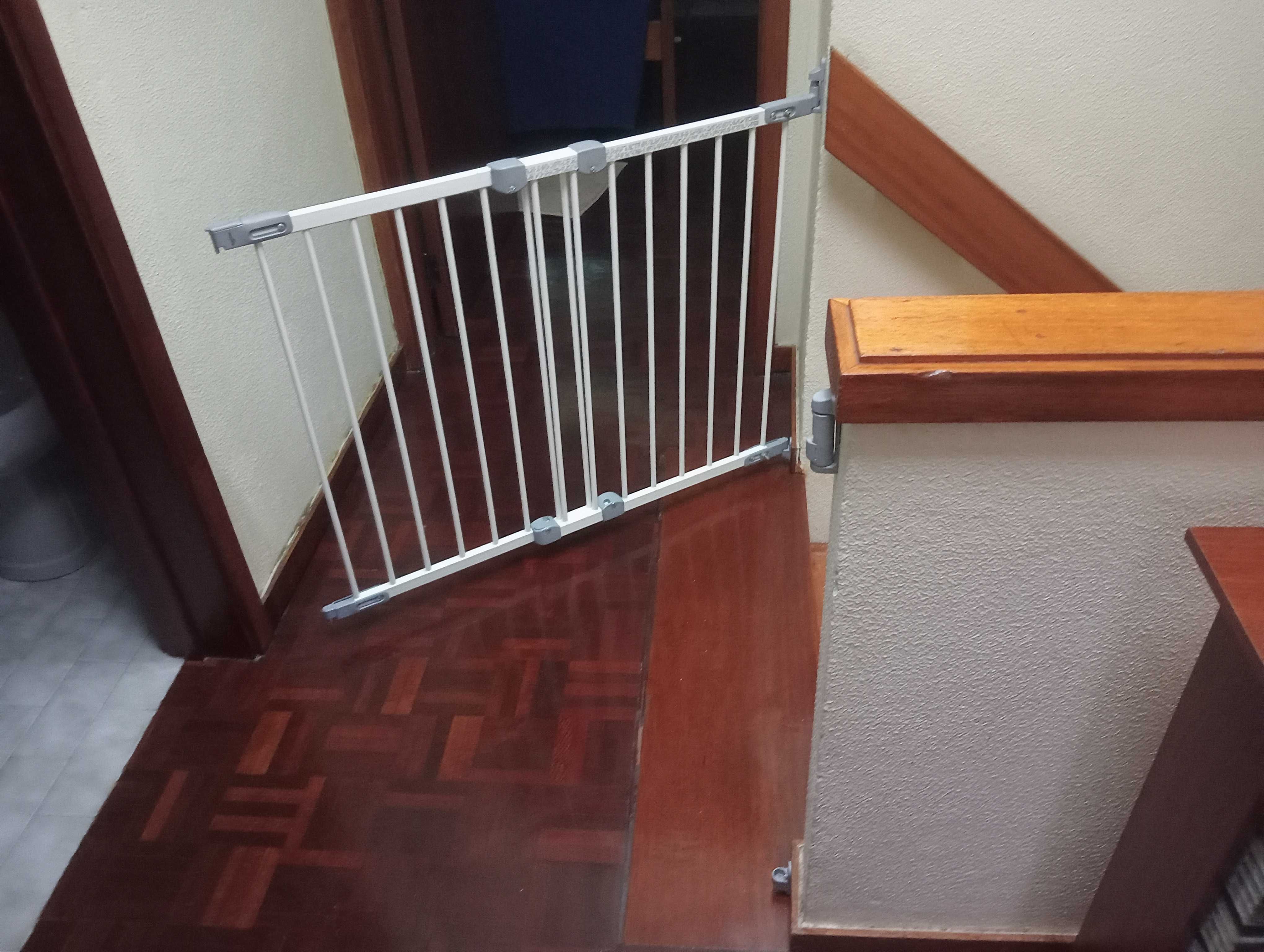 Porta (tipo Cancela) BabyDan FLEXIFIT 67-105cm