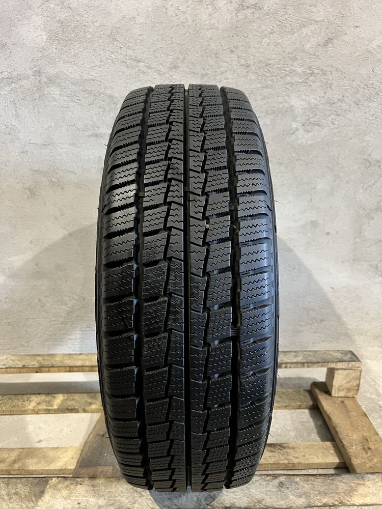 205/65/16C 107/105C Hankook Winter RW06 Opona pojedyncza