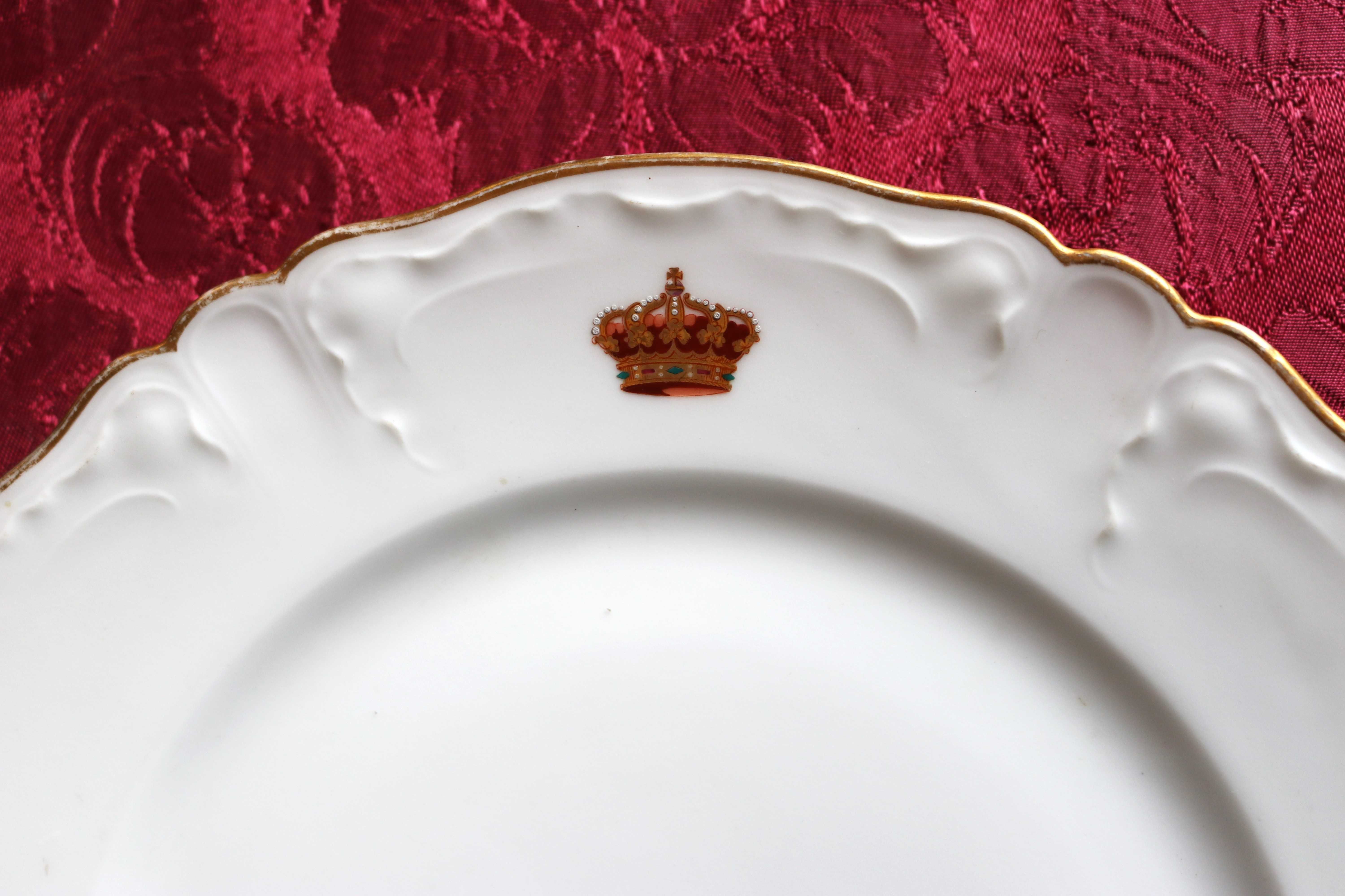 Prato serviço de mesa da Casa Real, porcelana de Limoges