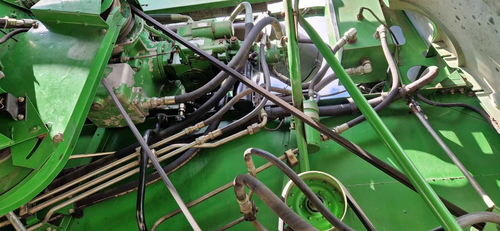 Комбайн зерновий  John Deere  9650   Джон Дір 9650 . В наявності. ПДВ.