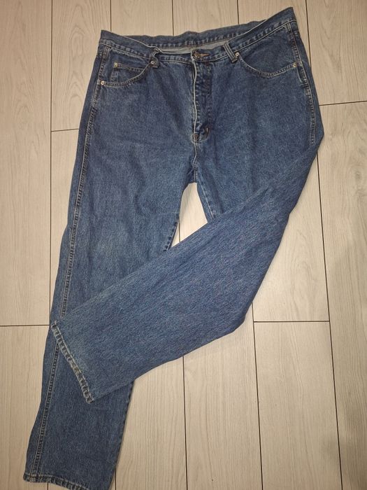 Джинси великого розміру