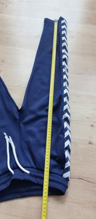 Spodnie sportowe dresowe 134 hummel granatowe