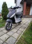 Скутер piaggio zip