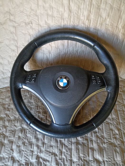 Kierownica BMW e81 e82 e87 e90 e92 multifunkcja poduszką komplet
