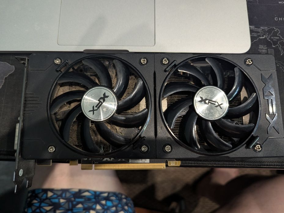 продам видеокарту r9 370 xfx