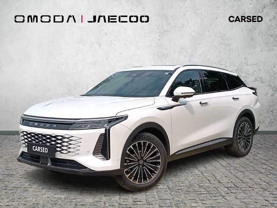 Omoda 9 Star white czerwona tapicerka 2025