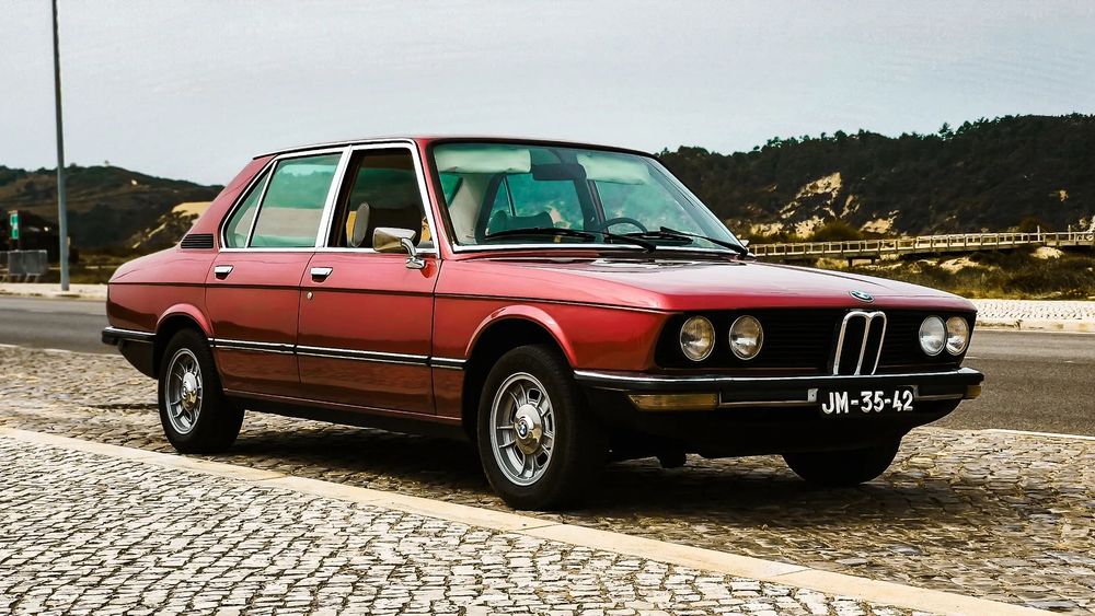 BMW 518