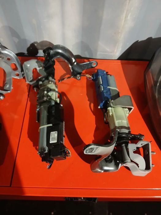 Audi q7 4L0 Silnik klapy P L Rygiel