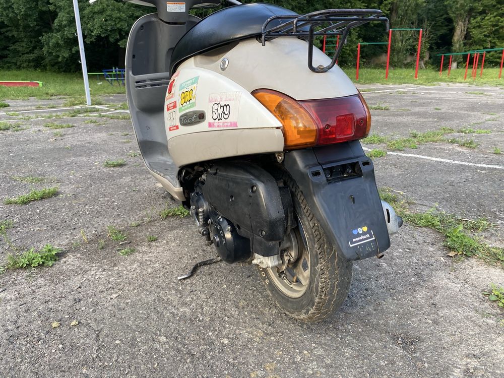 Продам мопед honda tact stand up af-51
