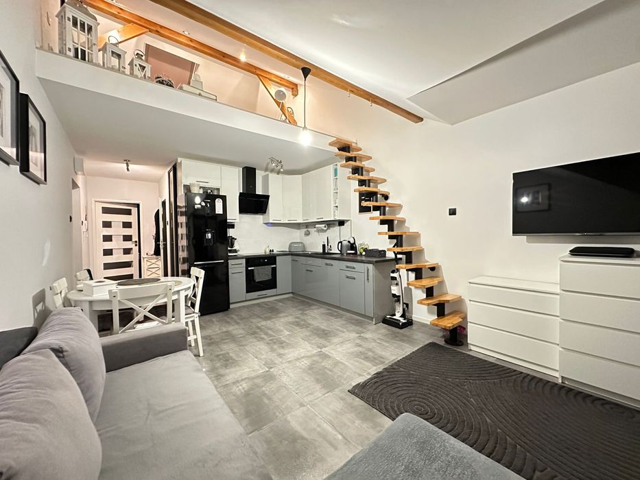 Nowoczesne Mieszkanie z Antresolą w Centrum Chełma