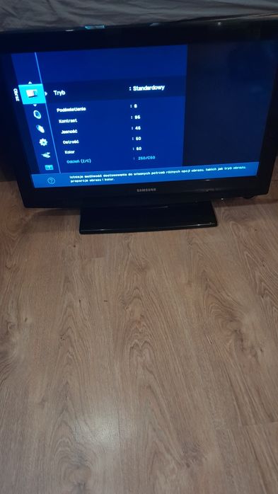 Telewizor Samsung LE32B350F1W HD Ready LCD/  100% sprawny/ super stan