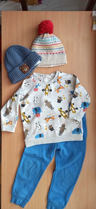 Костюм 92 , штани 92 кофта, шапка 3 роки