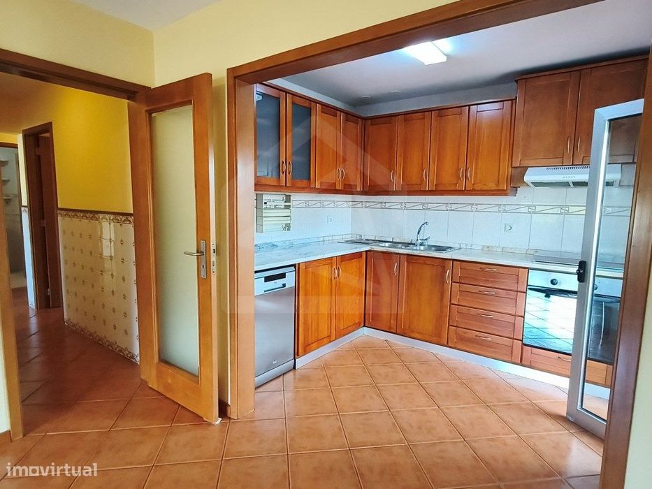Apartamento T2+1 em São João da Madeira
