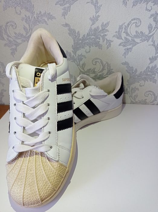 Adidas Superstar кросівки