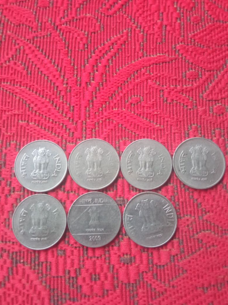 Монета Индии 1 2 Рупий