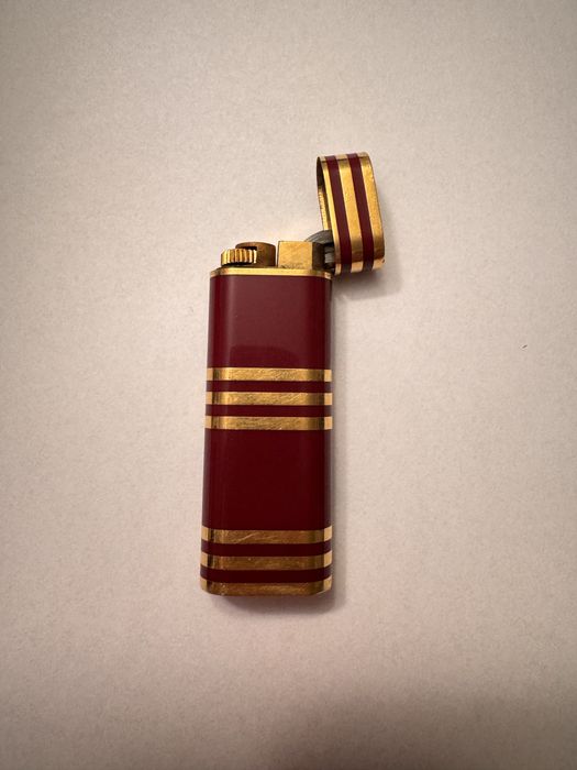 Zapalniczka Cartier Paris Red Lacquer Gold