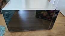 Kuchenka mikrofalowa WHIRLPOOL MWP304M - uszkodzony panel