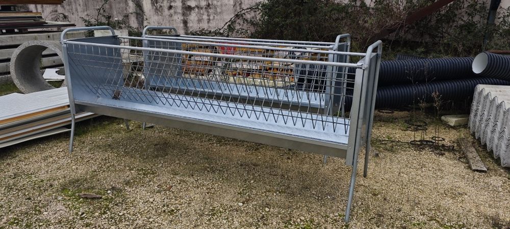 Manjedoura/Forrageira ovinos 150cm 200 cm e 250cm