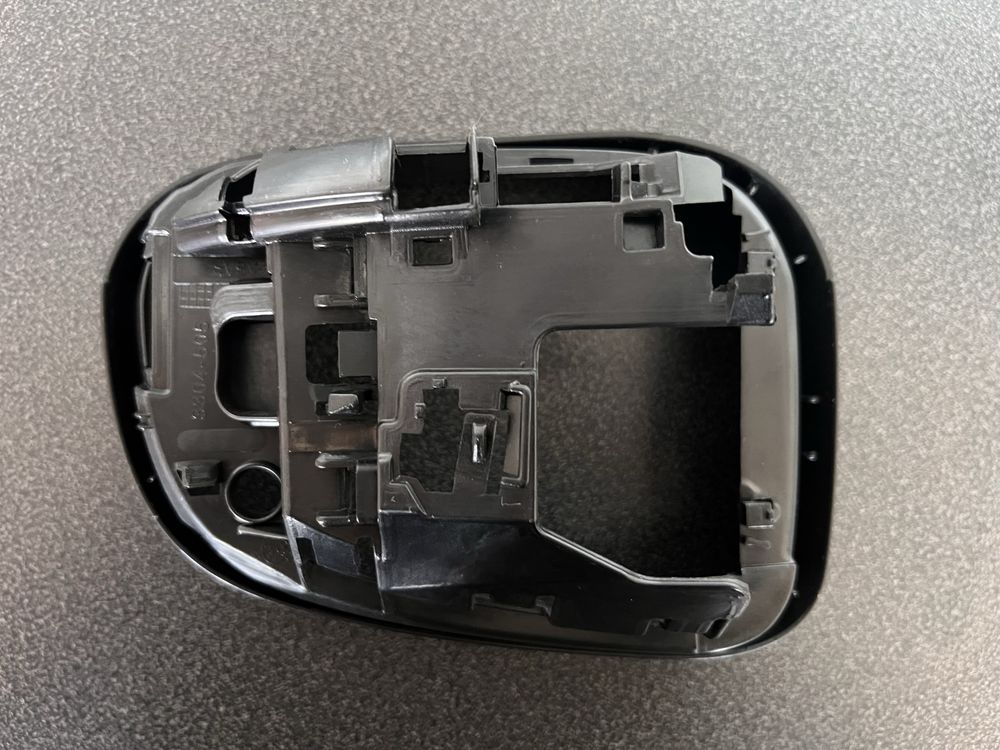 Moldura para espelho esquerdo Volvo
